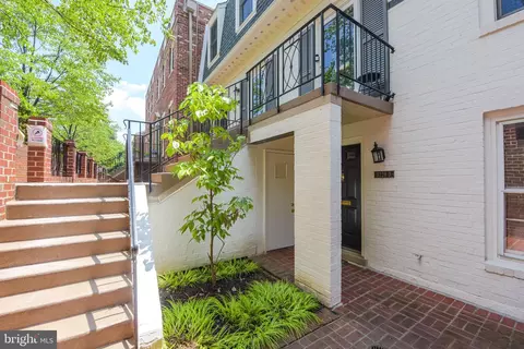 3229 Sutton Pl NW #D, Washington, DC 20016 photo 5