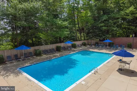 3229 Sutton Pl NW #D, Washington, DC 20016 photo 31