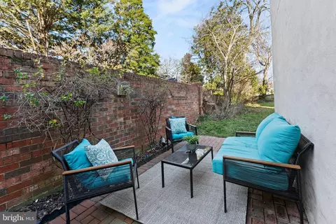 Exterior - 610 3rd St SE #3, Washington, DC 20003 photo 2 of 6