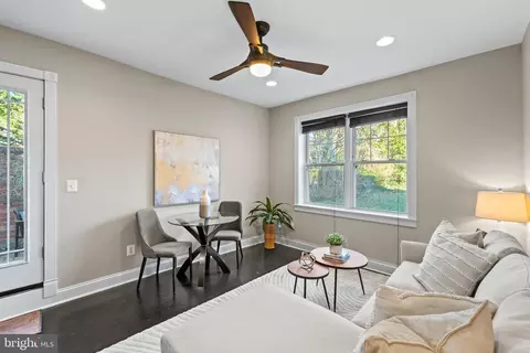 Living - 610 3rd St SE #3, Washington, DC 20003 photo 1 of 1