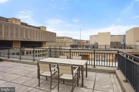 Exterior - 915 E Street St NW #306, Washington, DC 20004 photo 5 of 7