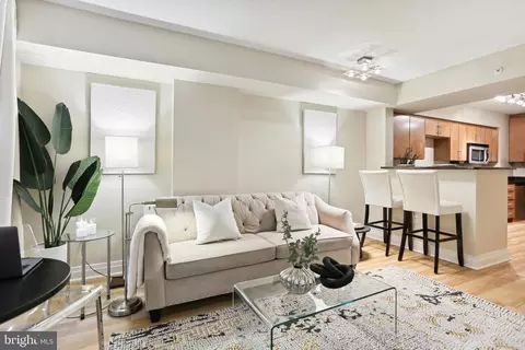 Living - 915 E Street St NW #306, Washington, DC 20004 photo 2 of 3