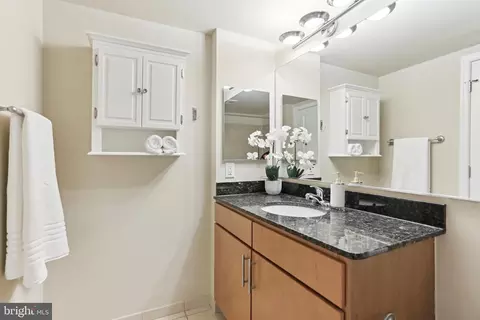 Kitchen - 915 E Street St NW #306, Washington, DC 20004 photo 5 of 6