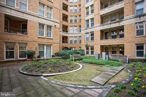 Exterior - 915 E Street St NW #306, Washington, DC 20004 photo 2 of 7