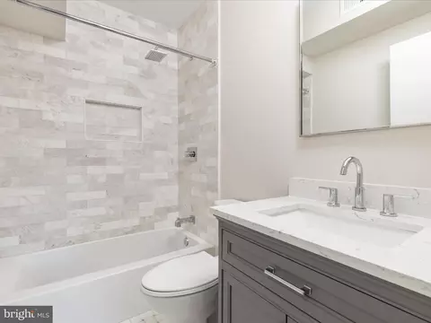 Bath - 1673 34th St NW, Washington, DC 20007 photo 3 of 6