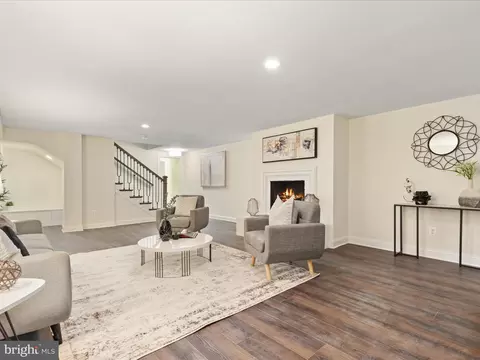 Living - 1673 34th St NW, Washington, DC 20007 photo 7 of 8