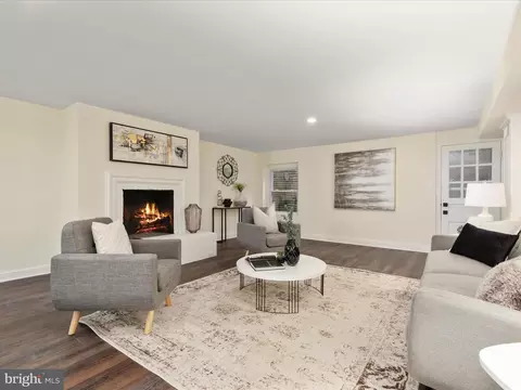 Living - 1673 34th St NW, Washington, DC 20007 photo 6 of 8
