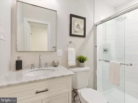 Bath - 1673 34th St NW, Washington, DC 20007 photo 6 of 6