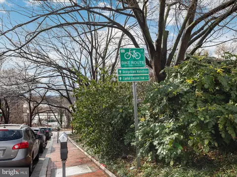 View/Area - 1673 34th St NW, Washington, DC 20007 photo 1 of 2