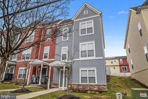 5011 Queens Stroll Pl SE, Washington, DC 20019