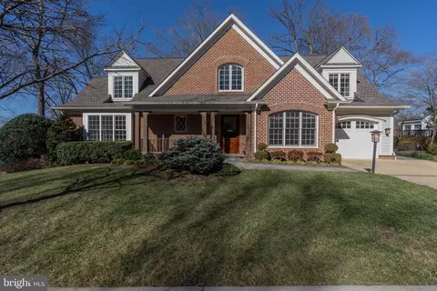 4724 Berkeley Ter NW, Washington, DC 20007