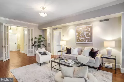 2127 California St NW #201, Washington, DC 20008