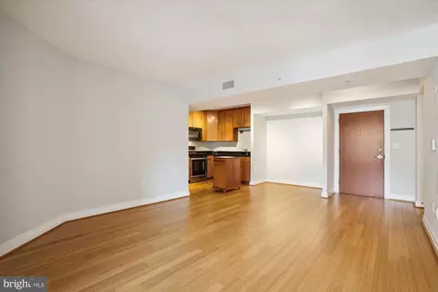 Living - 915 E Street St NW #1110, Washington, DC 20004 photo 1 of 3