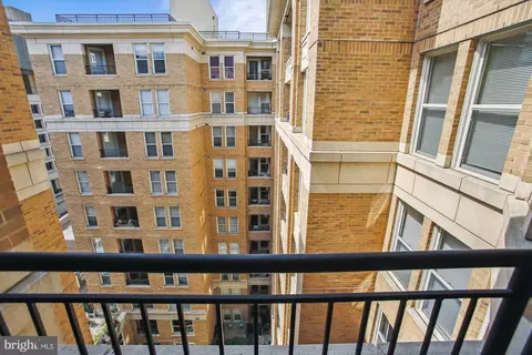 Exterior - 915 E Street St NW #1110, Washington, DC 20004 photo 5 of 8