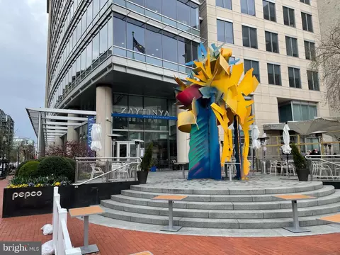 View/Area - 915 E Street St NW #1110, Washington, DC 20004 photo 2 of 3