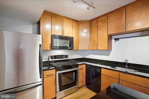 Kitchen - 915 E Street St NW #1110, Washington, DC 20004 photo 2 of 2