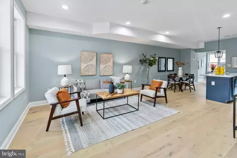 Living - 1818 M St NE, Washington, DC 20002 photo 2 of 4