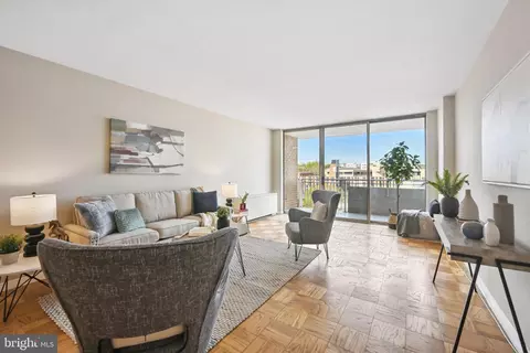3001 Veazey Ter NW #1209, Washington, DC 20008