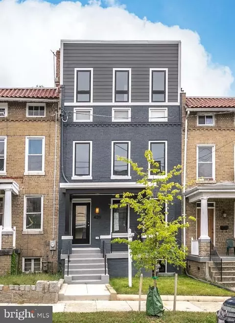 426 Randolph St NW #2, Washington, DC 20011