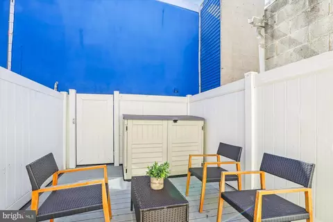 Exterior - 1539 A St SE, Washington, DC 20003 photo 3 of 4