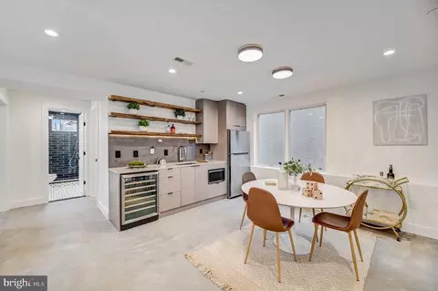 Dining - 782 Fairmont St NW, Washington, DC 20001 photo 3 of 6