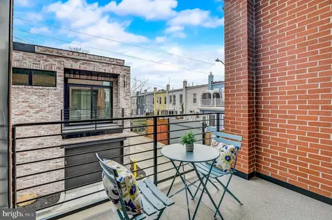 Exterior - 782 Fairmont St NW, Washington, DC 20001 photo 3 of 11