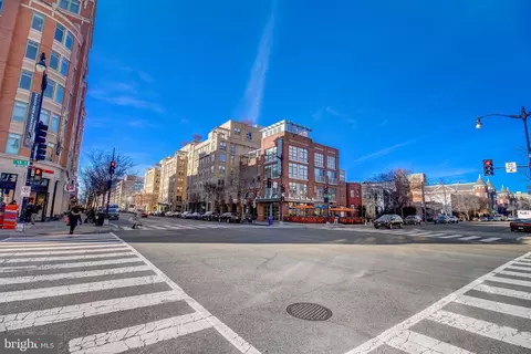 View/Area - 782 Fairmont St NW, Washington, DC 20001 photo 2 of 3