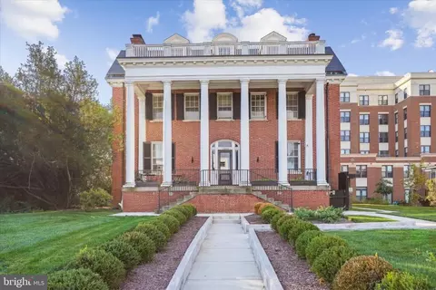 1000 Main Dr NW, Washington, DC 20012