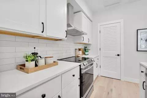 Kitchen - 2831 13th St NW #B, Washington, DC 20009 photo 7 of 7