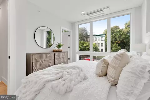 Bedroom - 2831 13th St NW #B, Washington, DC 20009 photo 2 of 7