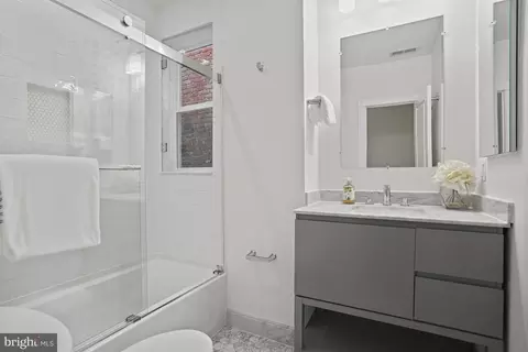 Bath - 1306 Emerald St NE, Washington, DC 20002 photo 2 of 2