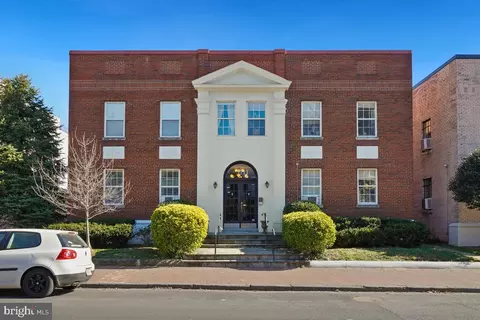 1711 35th St NW #25, Washington, DC 20007