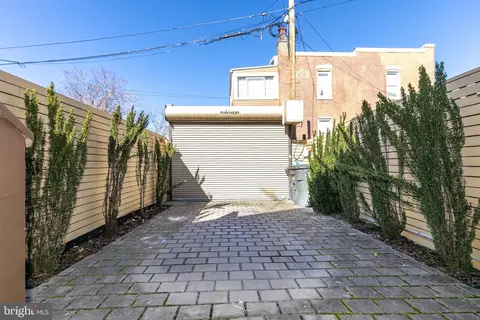Exterior - 1738 Potomac Ave SE, Washington, DC 20003 photo 7 of 7