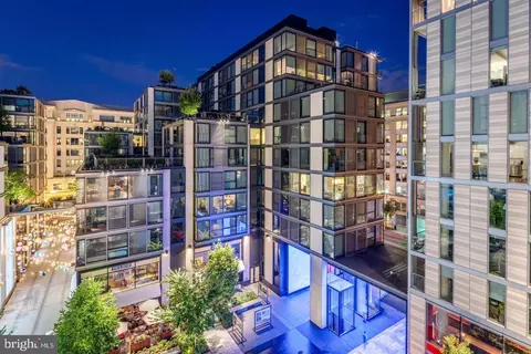925 H St NW #404, Washington, DC 20001