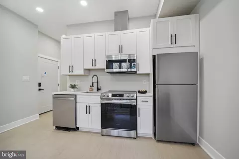 2213 M St NE #1, Washington, DC 20002 photo 6