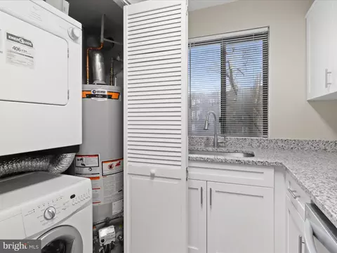 3815 Davis Pl NW #5, Washington, DC 20007 photo 11