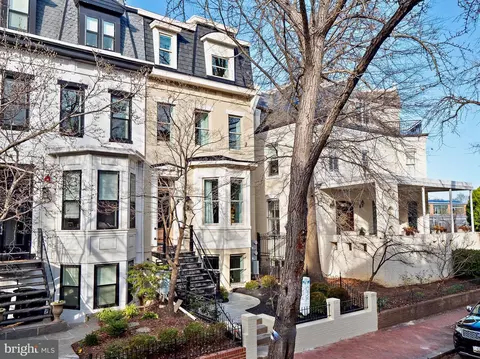 1305 Riggs St NW, Washington, DC 20009