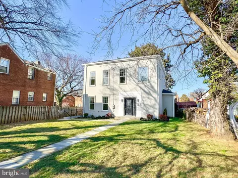 38 Riggs Rd NE, Washington, DC 20011