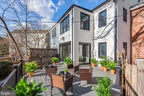 5011 V St NW, Washington, DC 20007