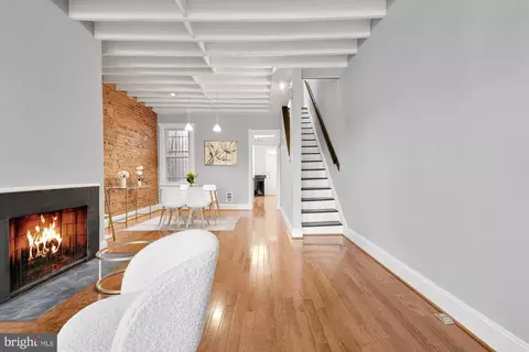 Dining - 1507 G St SE, Washington, DC 20003 photo 1 of 4