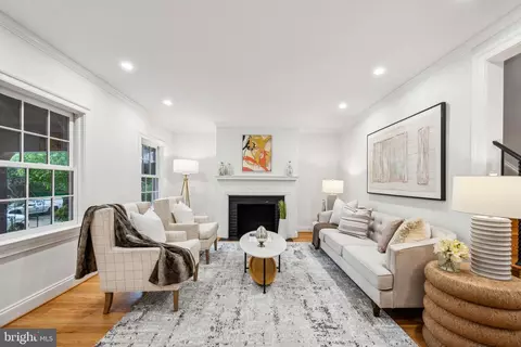 1547 44th St NW, Washington, DC 20007 photo 4