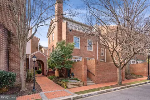 4359 Westover Pl NW, Washington, DC 20016
