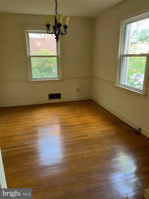 4414 35th St NW, Washington, DC 20008 photo 5