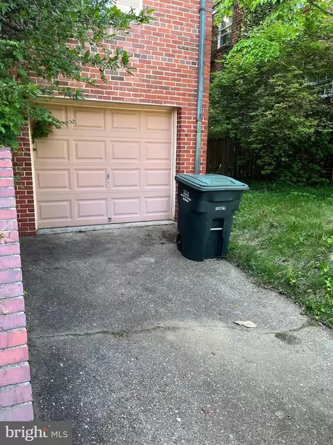 4414 35th St NW, Washington, DC 20008 photo 15