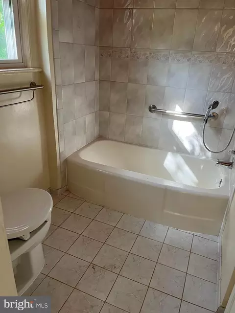 4414 35th St NW, Washington, DC 20008 photo 12