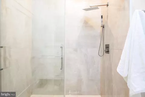 Bath - 3921 W Street St NW #3, Washington, DC 20007 photo 3 of 5