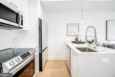 Kitchen - 3921 W Street St NW #3, Washington, DC 20007 photo 7 of 7