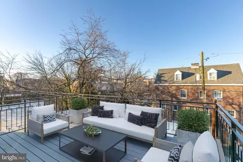 Exterior - 3921 W Street St NW #3, Washington, DC 20007 photo 3 of 6