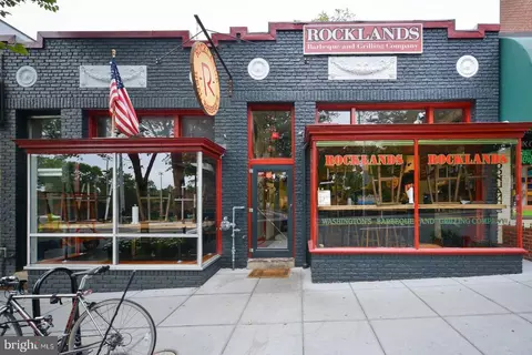 Exterior - 3921 W Street St NW #3, Washington, DC 20007 photo 6 of 6