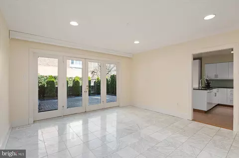 3908 Georgetown Ct NW, Washington, DC 20007 photo 6